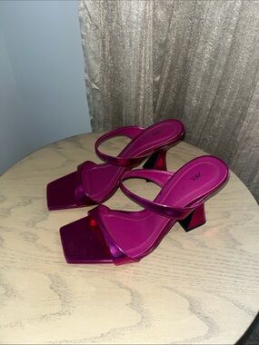 Zara Metallic Fuchsia Strappy Block Heel Sandals